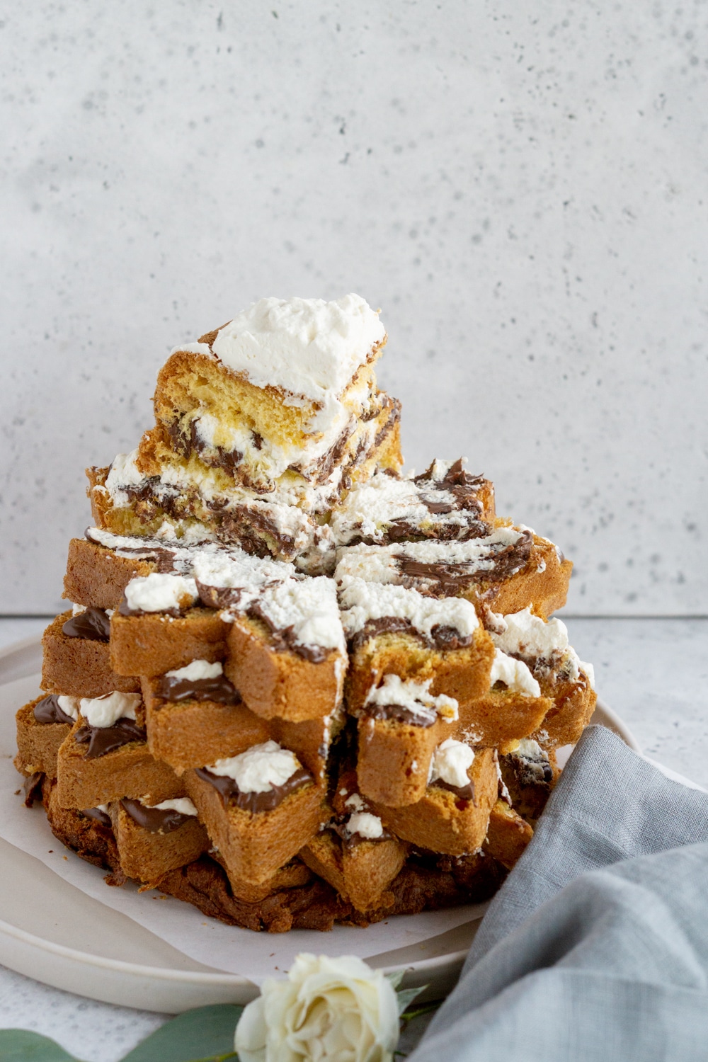 Pandoro tree cut into slices