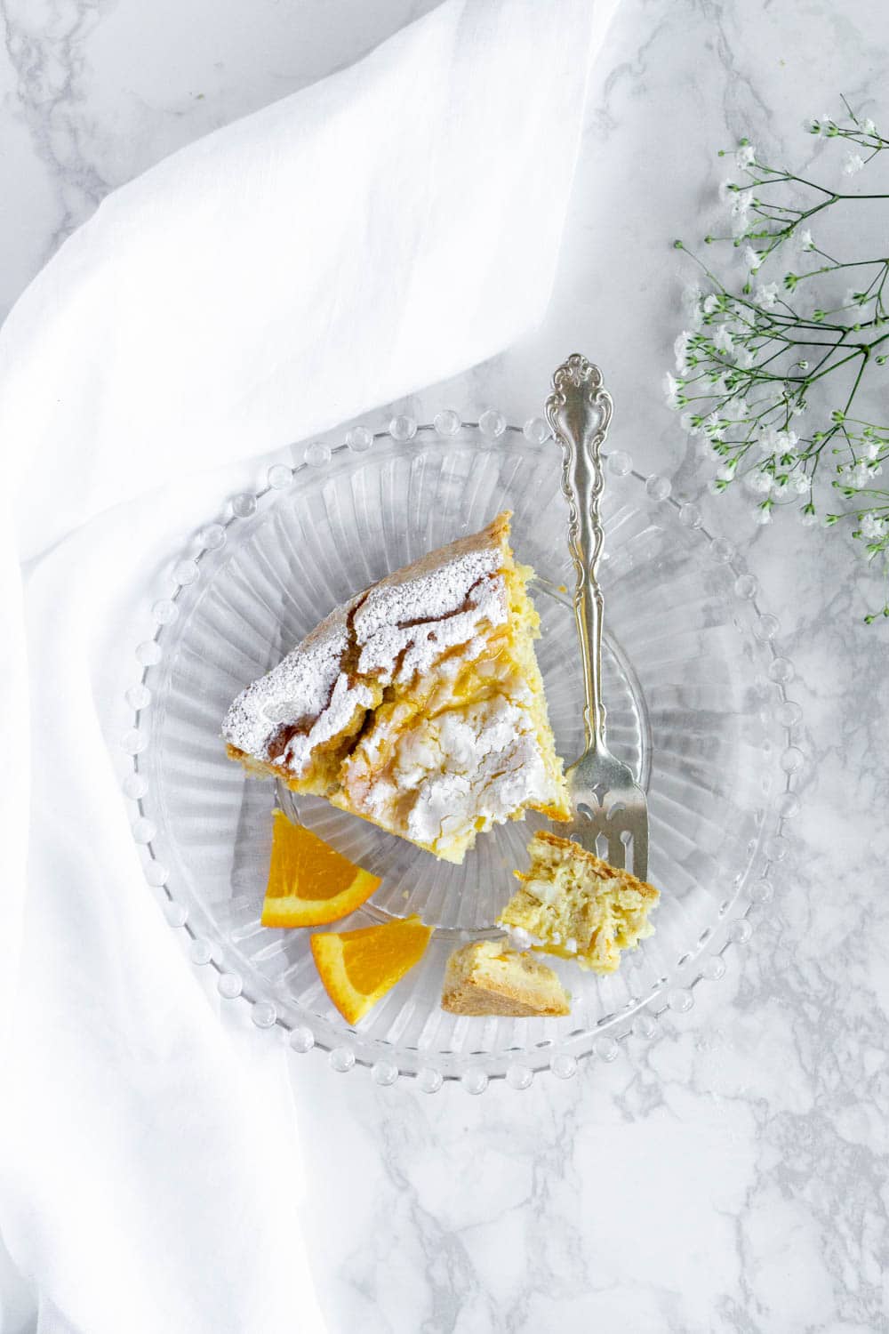 Pastiera Napoletana: the traditional Italian Easter dessert #pastieranapoletana #easterdesserts #pinacooks #italiandesserts Overhead shot of slice of pastiera napoletana